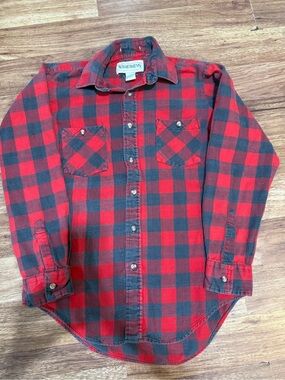 Wilderness Red & Black Plaid Flannel Button-Down Shirt
